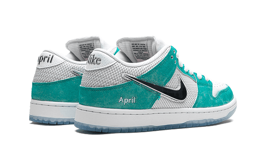 sb-dunk-low-april-skateboards-sneakee-store