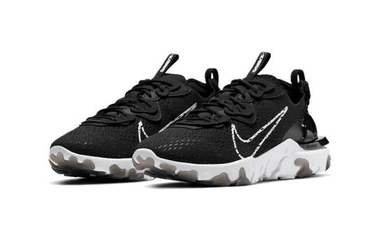 react-vision-black-sneakee-store