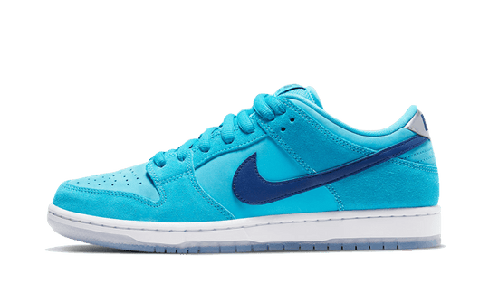 sb-dunk-low-blue-fury-sneakee-store