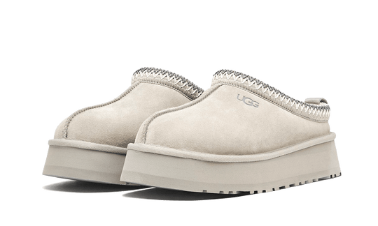 tazz-slipper-seal-sneakee-store