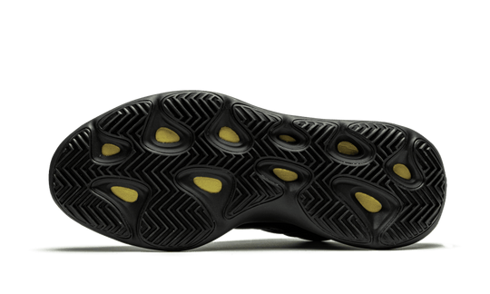 yeezy-700-v3-alvah-sneakee-store