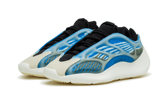yeezy-700-v3-arzareth-sneakee-store