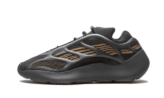 yeezy-700-v3-clay-brown-sneakee-store
