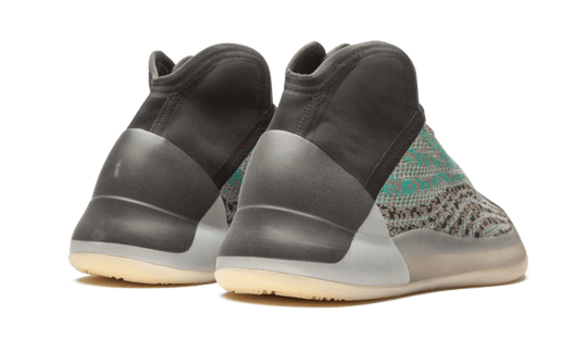 yeezy-qntm-teal-blue-sneakee-store