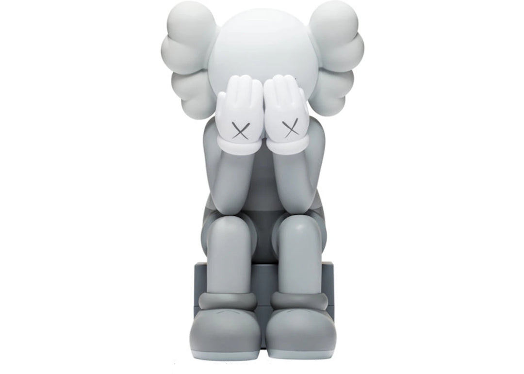 KAWS Passing Through Companion Vinyl Figure (2013) Grey - KAWS-KPTCVF-GREY