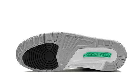 Air Jordan Air Jordan 3 Retro Green Glow - CT8532-031 / DM0967-031