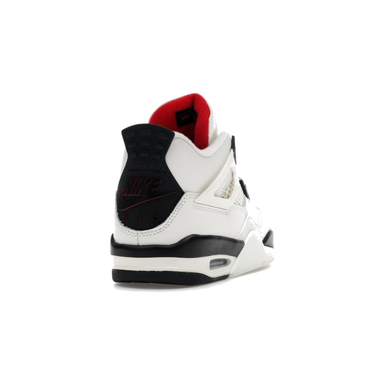 Air Jordan 4 Retro Flight Club