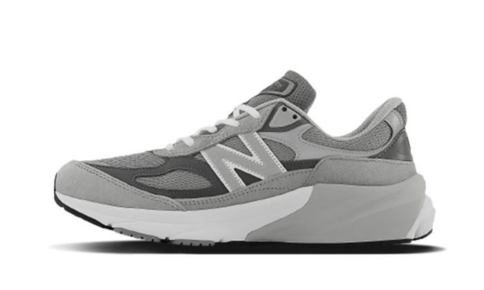 990-v6-made-in-usa-sneakee-store