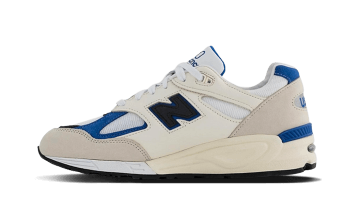 990-v2-made-in-usa-white-blue-sneakee-store