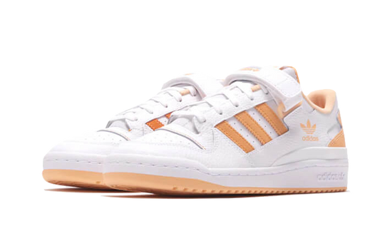 forum-low-cloud-white-pulse-amber-sneakee-store