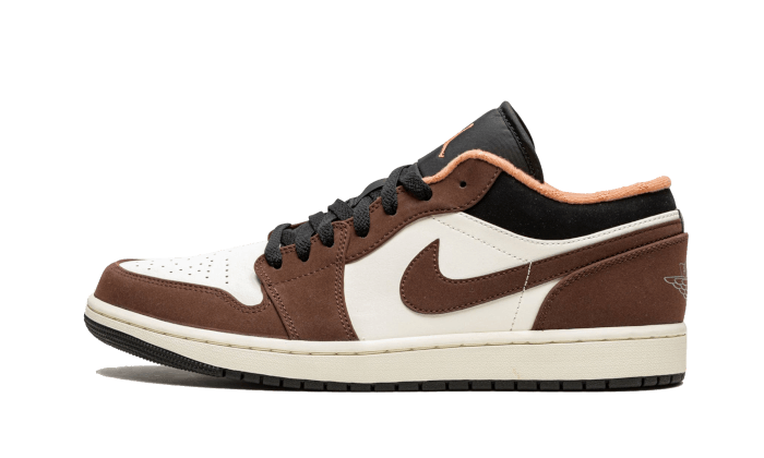 air-jordan-1-low-mocha-sneakee-store