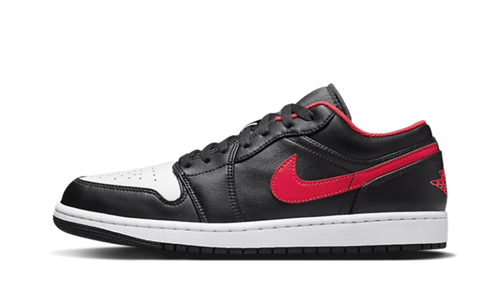 air-jordan-1-low-white-toe-sneakee-store