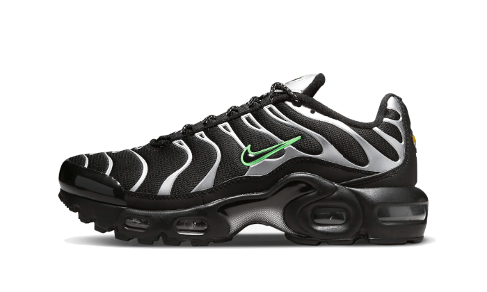 air-max-plus-black-silver-green-strike-sneakee-store