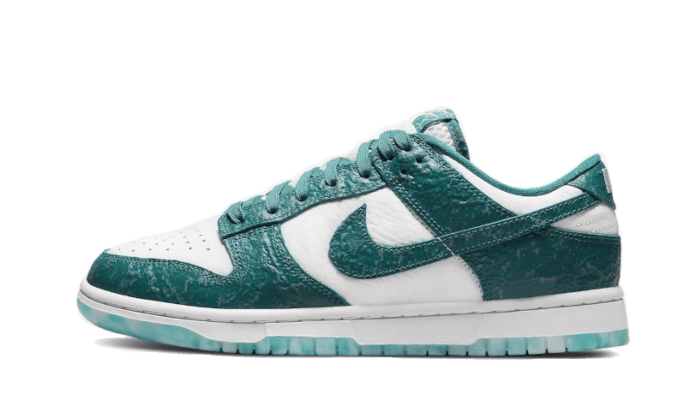 dunk-low-ocean-sneakee-store