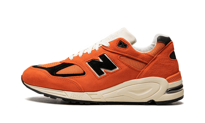 990-v2-made-in-usa-marigold-sneakee-store