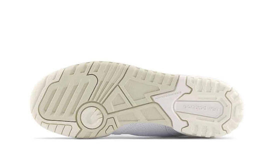 550-white-beige-sneakee-store