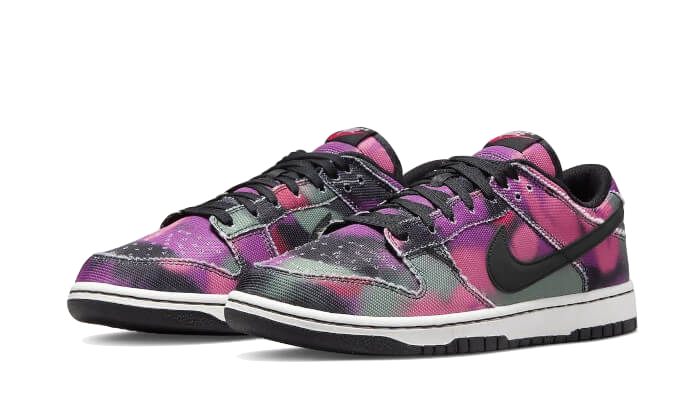 dunk-low-graffiti-pink-sneakee-store