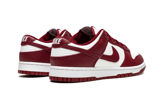 dunk-low-team-red-runstock