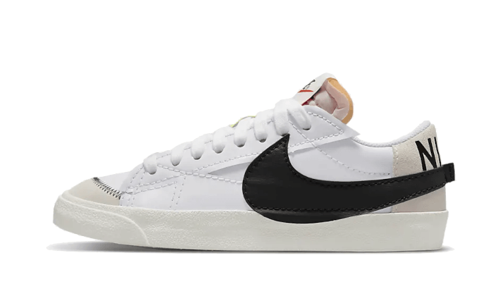 blazer-low-77-jumbo-white-black-sail-sneakee-store