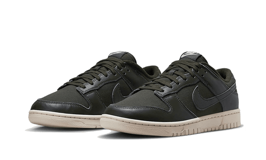 dunk-low-premium-sequoia-sneakee-store