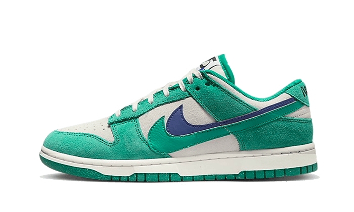 dunk-low-se-85-neptune-green-sneakee-store