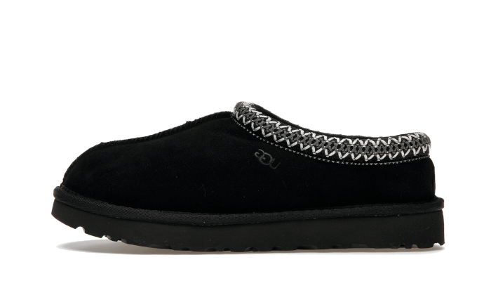 tasman-slipper-black-sneakee-store