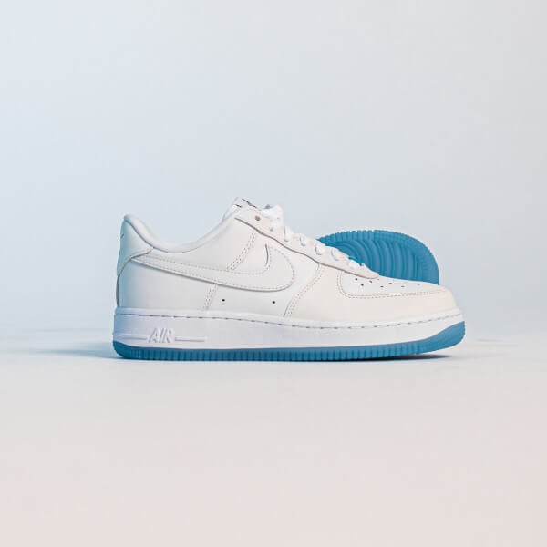 air-force-1-low-07-lx-uv-reactive-multi-sneakee-store