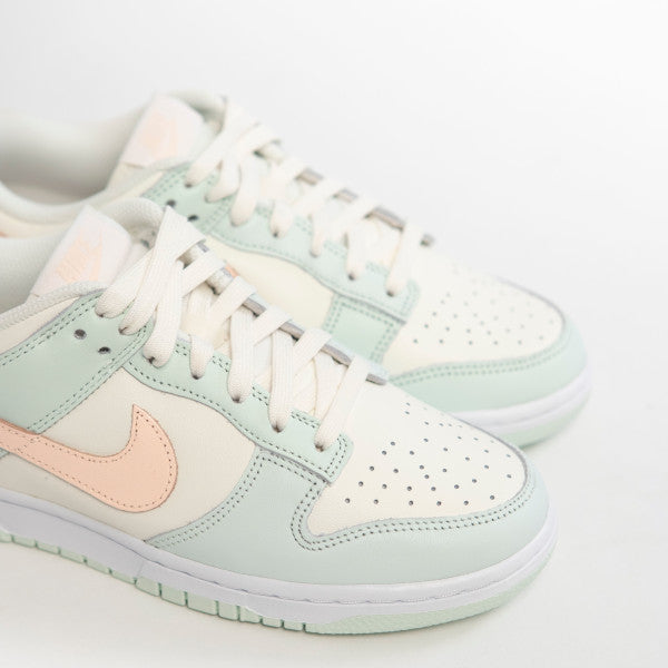 dunk-low-barely-green-sneakee-store