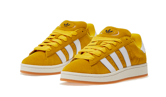 campus-00s-spice-yellow-sneakee-store