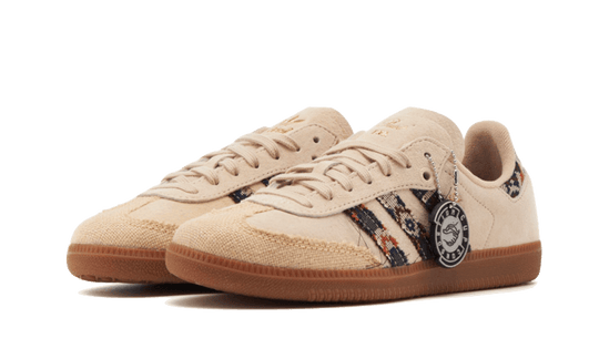 samba-consortium-cup-end-past-sneakee-store