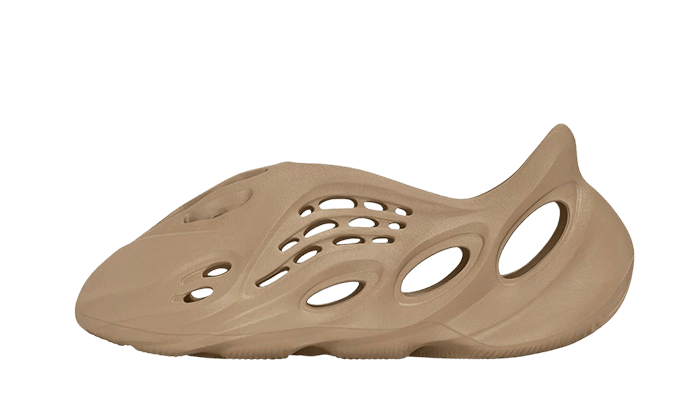 yeezy-foam-rnnr-clay-taupe-sneakee-store
