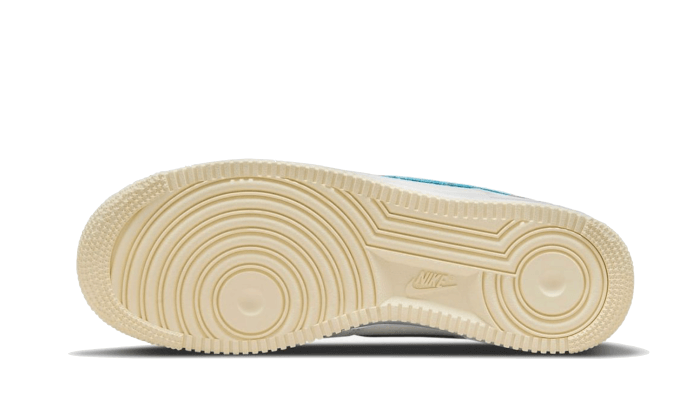 air-force-1-low-undefeated-5-on-it-sneakee-store