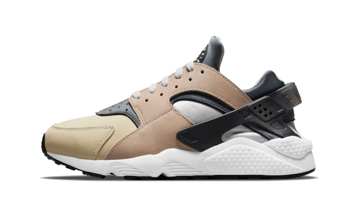 air-huarache-escape-2021-sneakee-store