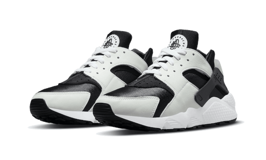 air-huarache-og-white-black-sneakee-store