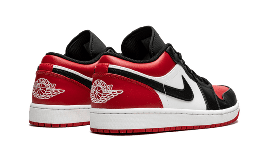 air-jordan-1-low-bred-toe-2021-sneakee-store