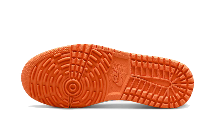 air-jordan-1-retro-low-golf-shattered-backboard-sneakee-store