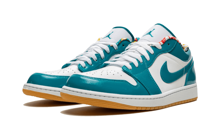 air-jordan-1-low-se-barcelona-print-sneakee-store