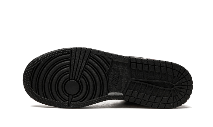 air-jordan-1-low-se-dark-beetroot-black-roma-green-sneakee-store