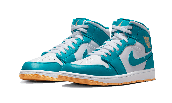 air-jordan-1-mid-aquatone-sneakee-store