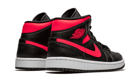 air-jordan-1-mid-black-siren-red-sneakee-store
