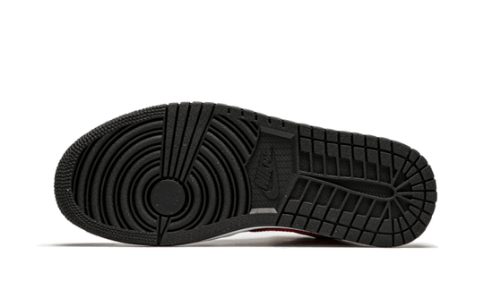 air-jordan-1-mid-black-siren-red-sneakee-store