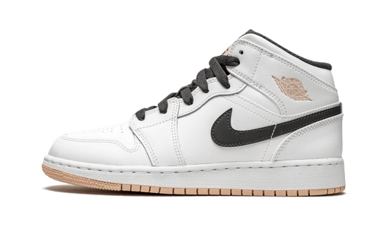 air-jordan-1-mid-white-arctic-orange-sneakee-store