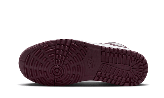 air-jordan-1-retro-high-golf-bordeaux-sneakee-store
