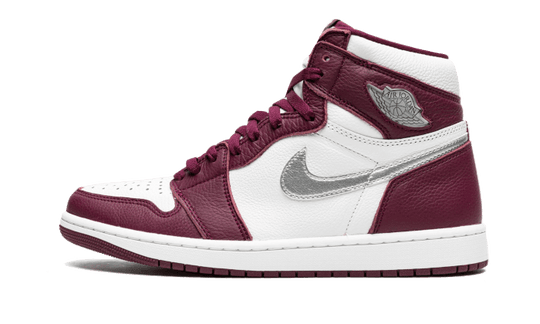air-jordan-1-retro-high-og-bordeaux-sneakee-store
