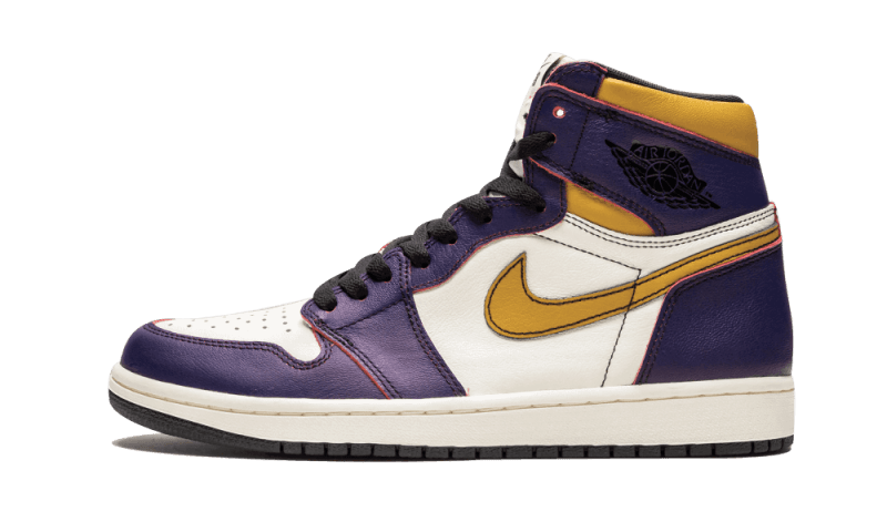 air-jordan-1-retro-high-og-defiant-nike-sb-lakers-sneakee-store
