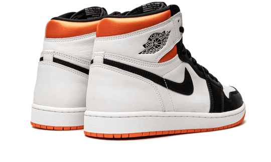 air-jordan-1-retro-high-og-electro-orange-sneakee-store