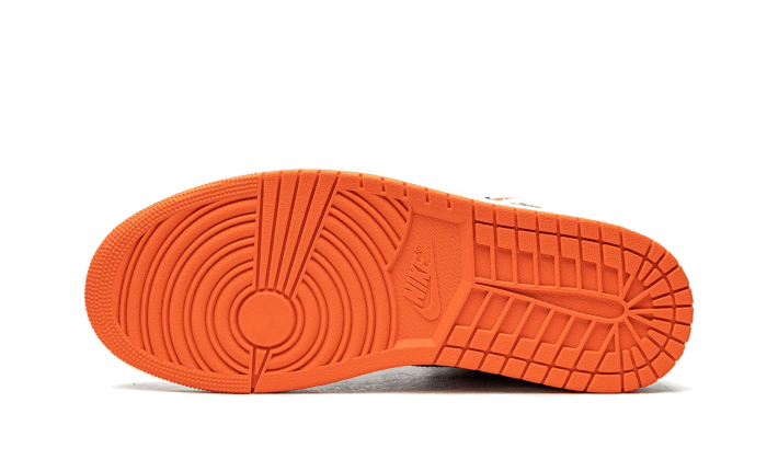 air-jordan-1-retro-high-og-electro-orange-sneakee-store