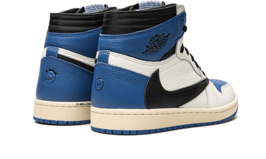 air-jordan-1-retro-high-og-sp-travis-scott-fragment-military-blue-sneakee-store