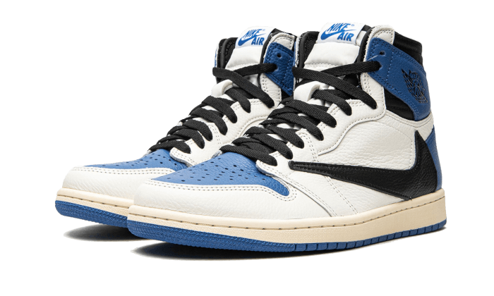 air-jordan-1-retro-high-og-sp-travis-scott-fragment-military-blue-sneakee-store