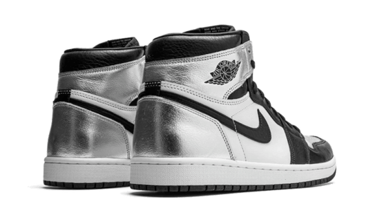 air-jordan-1-retro-high-silver-toe-runstock